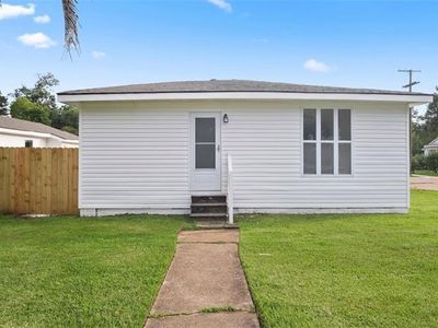 53 Valley St, Pineville, LA, 71360