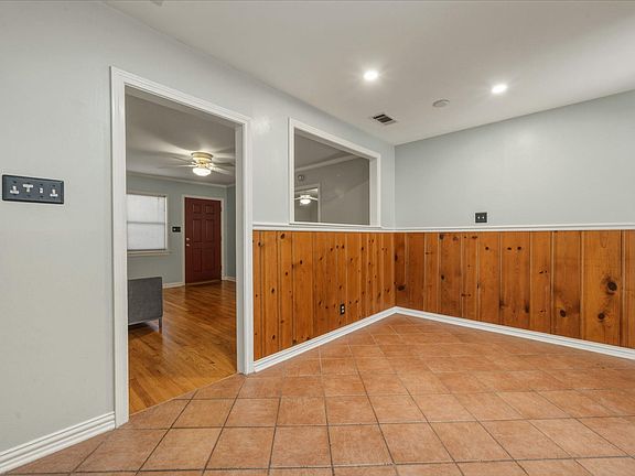 5th image of 1908 Cullen Ave