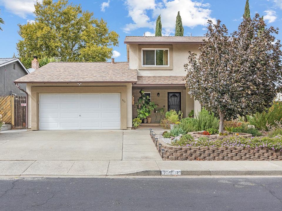 1st image of 731 La Cruz Lane