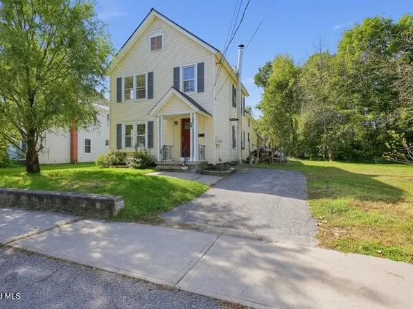 38 King Street, Warrensburg, NY 12885