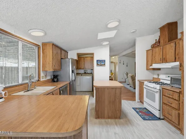 450 W Sunwest Drive #131, Casa Grande, AZ 85122