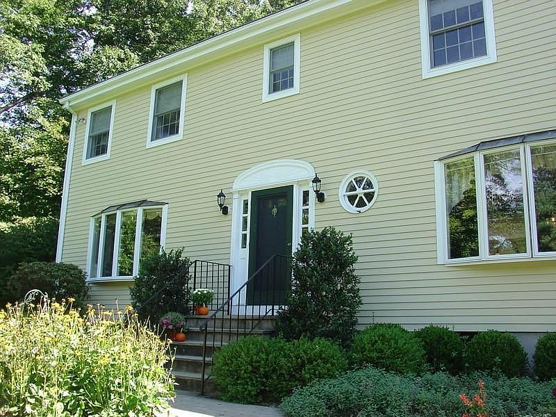 Central Wilton