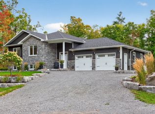 322 Elbow Point Rd, Trent Lakes, ON K0L 1J0