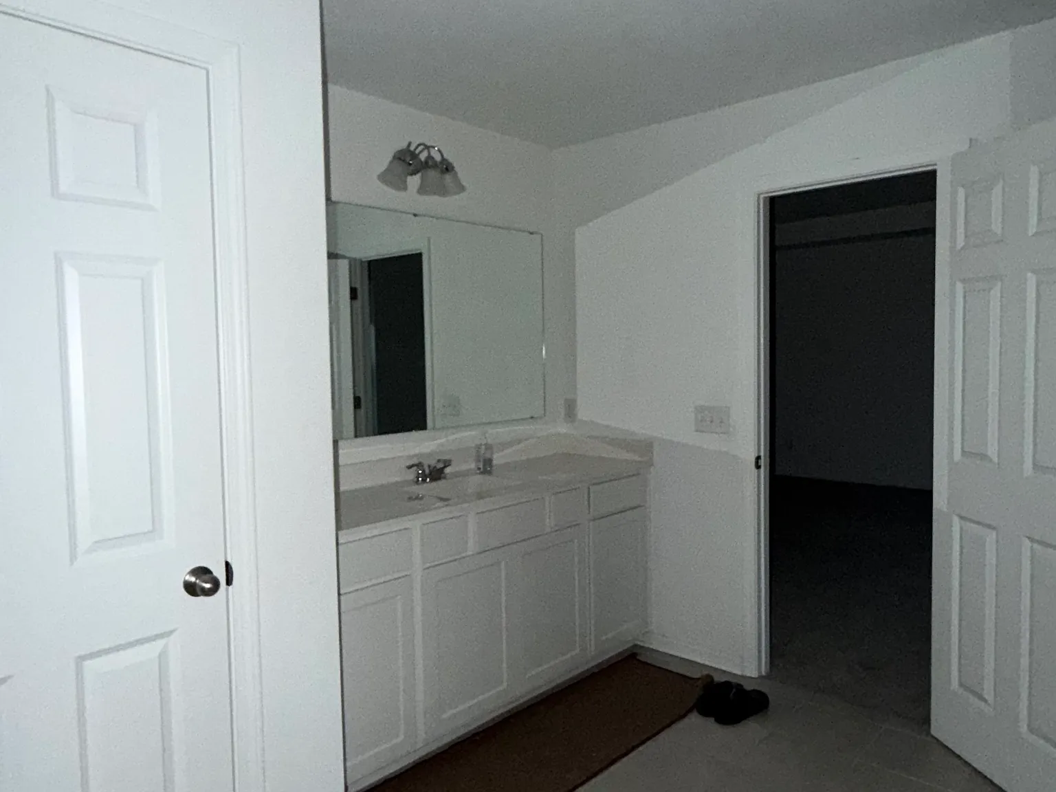 5 bed, 3179 sqft, $2,500 — Photo 3