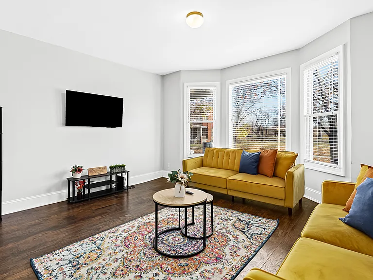 2179 Sheridan St #1 — Photo 3