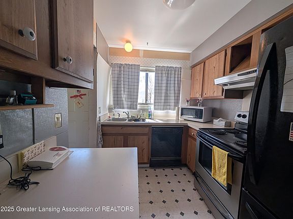 3rd image of 2042 Blue Lac Dr #75