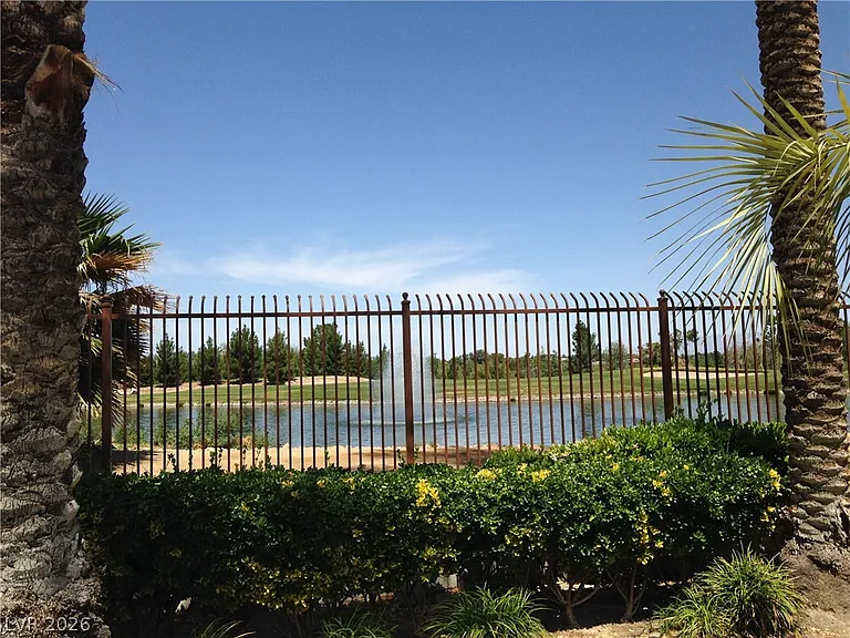 2050 W Warm Springs Rd #2921 — Photo 45