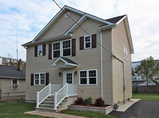 16 Dolan Ave, Aberdeen, NJ 07747