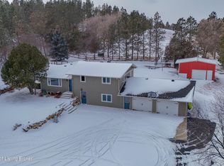 123 Highway 8 S, Hettinger, ND 58639