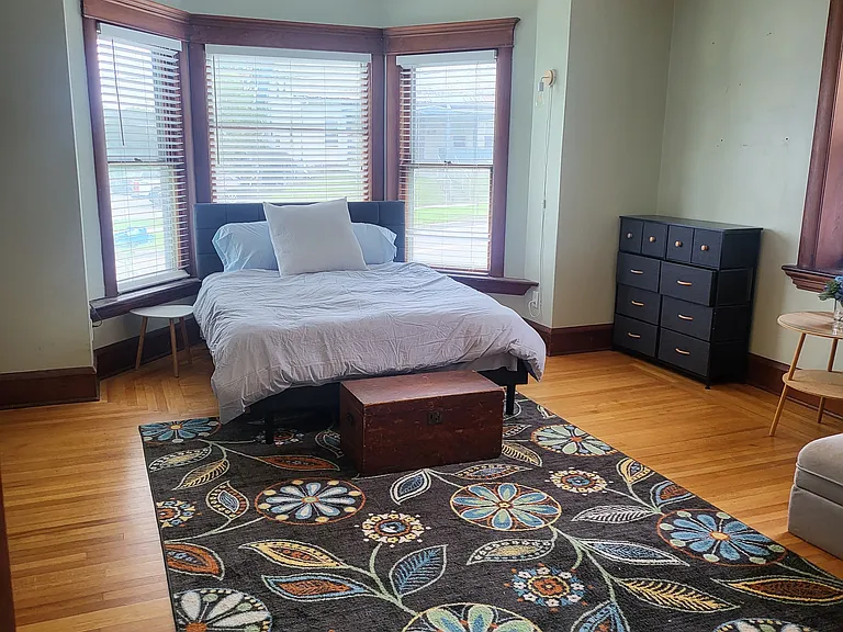 414 Colchester Ave #1 — Photo 13
