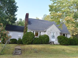 53 Winter St, Millinocket, ME 04462