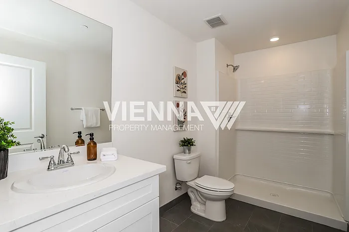 8076 Quiet Knolls Dr — Photo 14