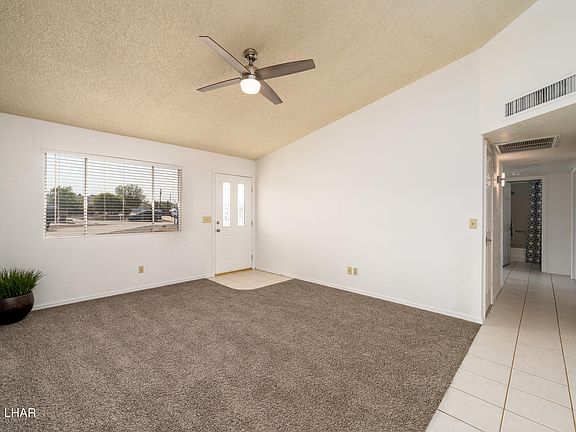 3rd image of 195 Sheanwater Ln