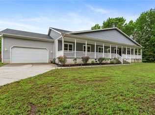 3708 Seaford Rd, Seaford, VA 23696