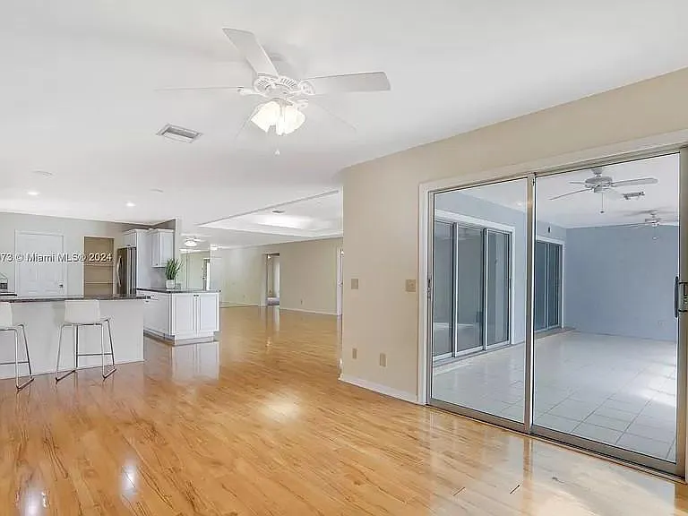 Breakfast nook