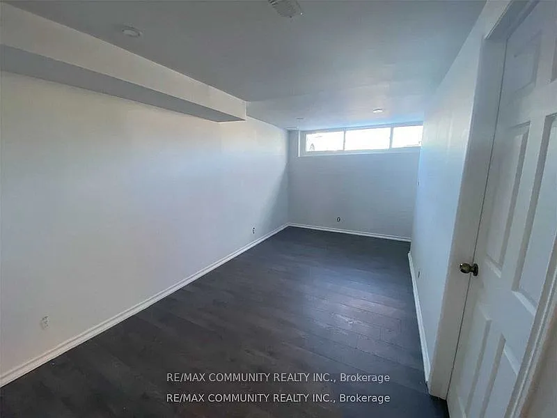 2 bed, $1,800 — Photo 3