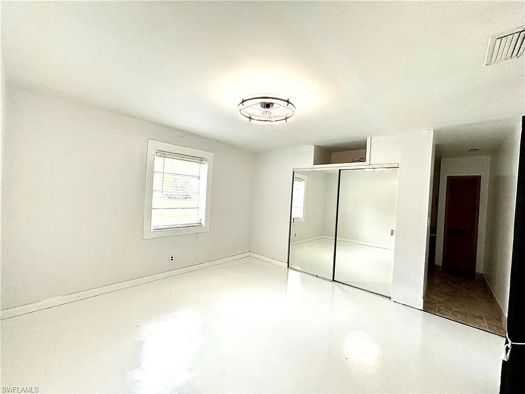 1 bed, 700 sqft, $1,650 — Photo 3