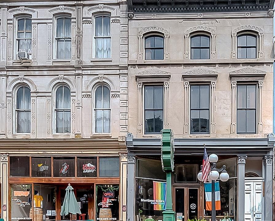 1st image of 330 Saint Clair St #2
