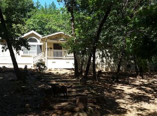 26025 Oat Hill Rd, Middletown, CA 95461