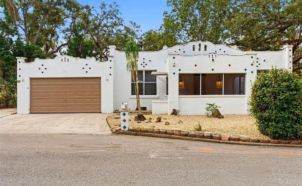 3 bed, 1600 sqft, $2,150 — Photo 1
