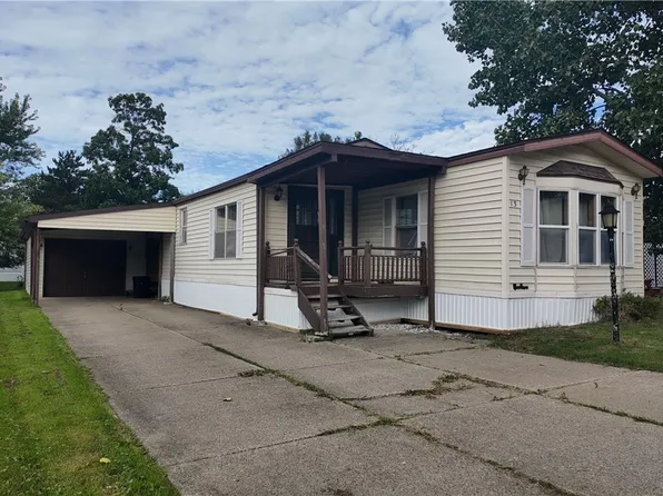 13 Rippleway Dr #197, Hamburg, NY 14075