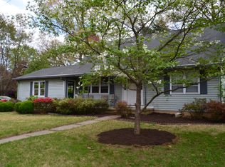 977 Saint Johns Dr, Annapolis, MD 21409