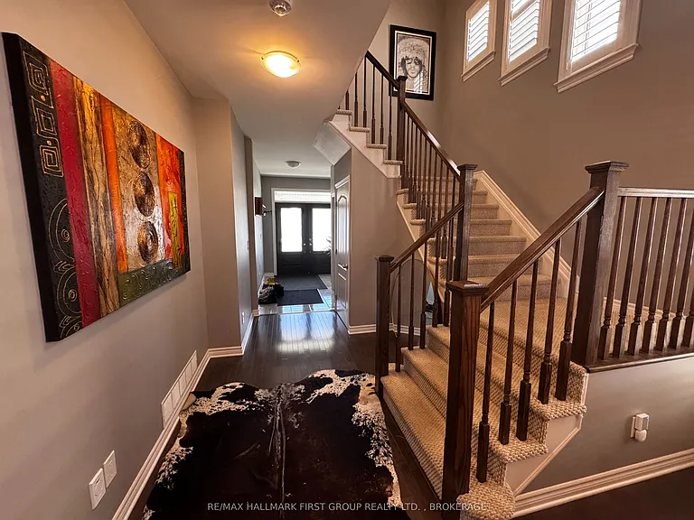 1098 Woodhaven Dr — Photo 9