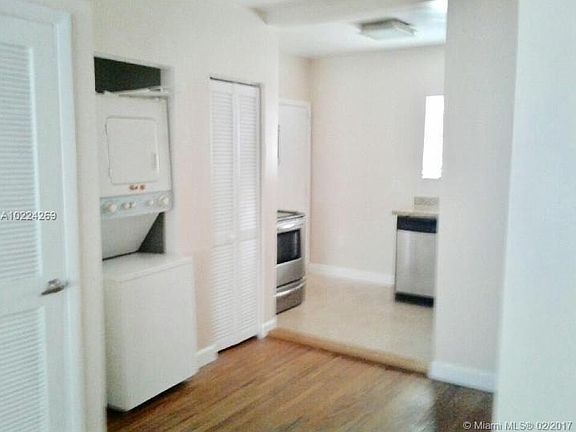 4th image of 6931 Indian Creek Dr APT 5