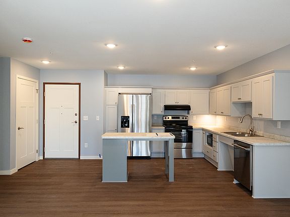 2nd image of 555 Highway 23 E #101