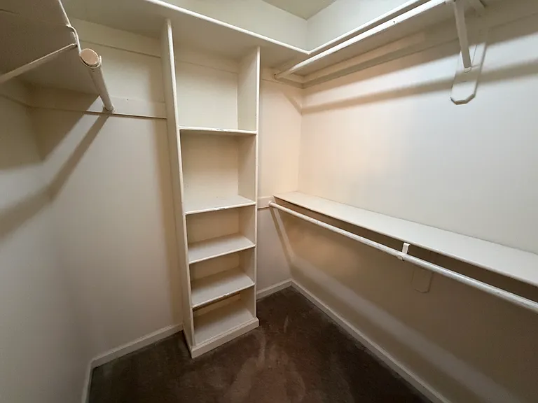 6600 Walnut Cove Dr — Photo 12