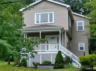 29 Pequot St, Billerica, MA 01821