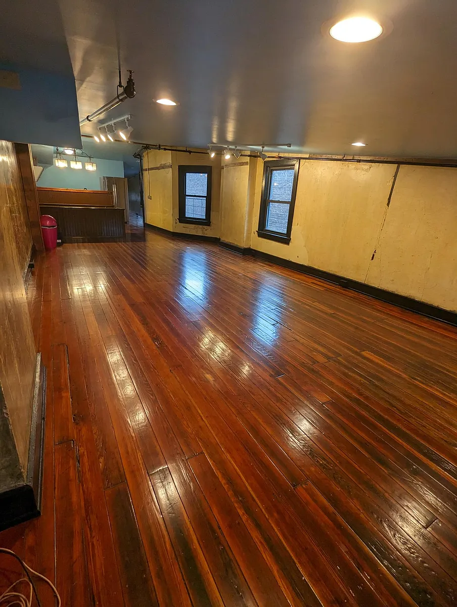 Building Photo - 1322 Clay St #4