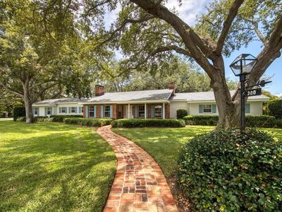 300 Ponce De Leon Blvd, Belleair, FL, 33756
