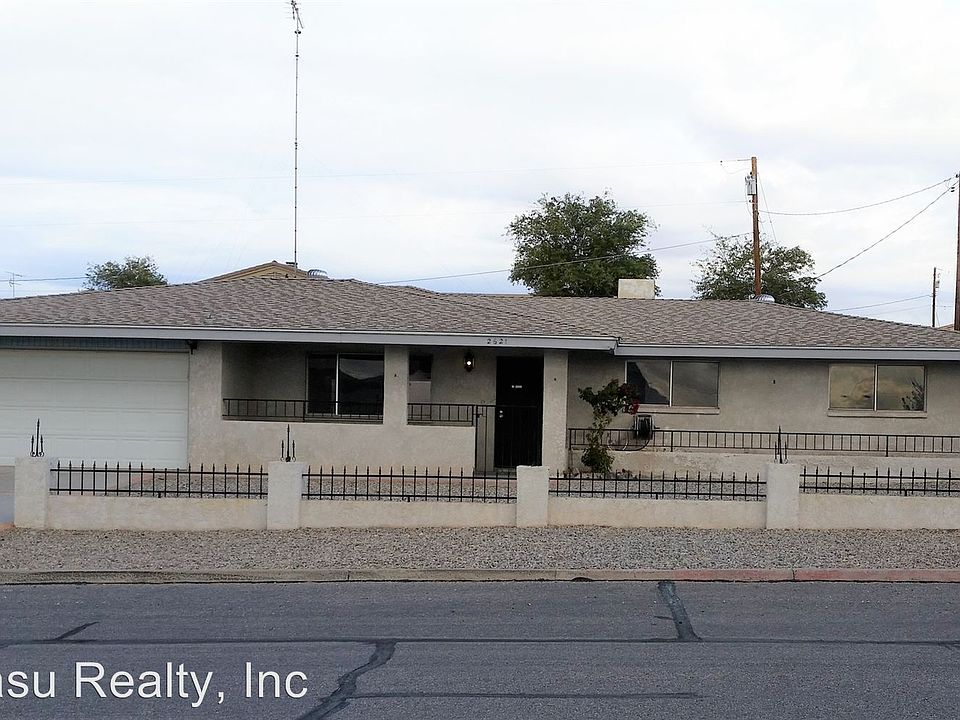 1st image of 2621 Fremont Dr