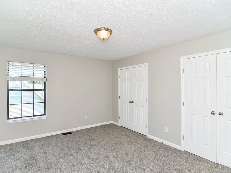 312 Pine Ridge Ln — Photo 12