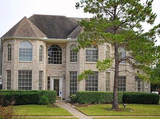 9402 Floral Park Ct, Houston, TX 77095