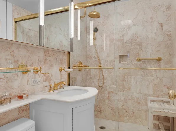 400 West End Avenue image 9 of 9