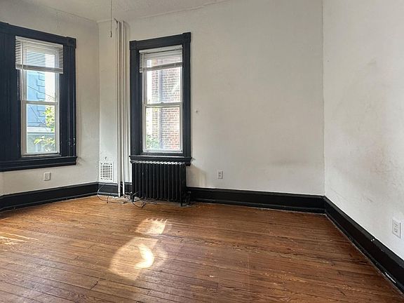 2nd image of 434 N 34th St #2R