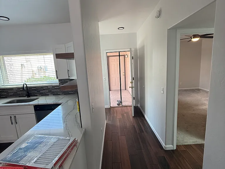 7267 E Caminito Contento — Photo 8