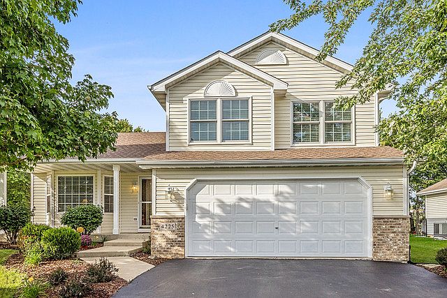 1st image of 4225 Newberry Ln