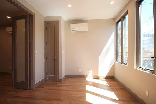 Rented by Yup Realty LLC | media 4