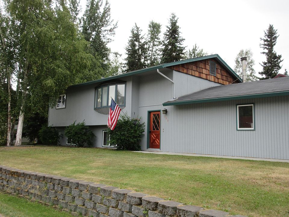 1st image of 303 Droz Dr