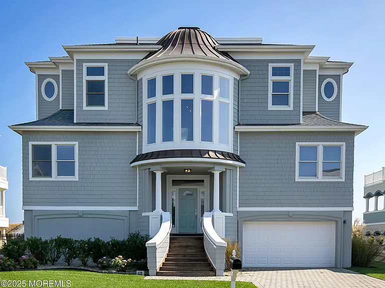 15 Tradewinds Ln — Photo 2