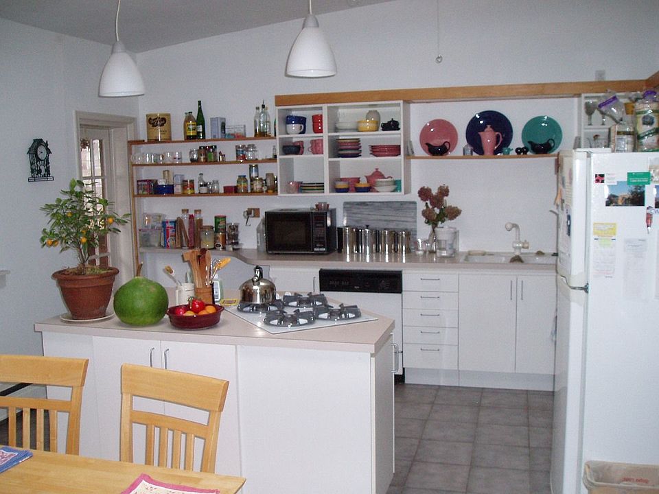 Kitchen with island