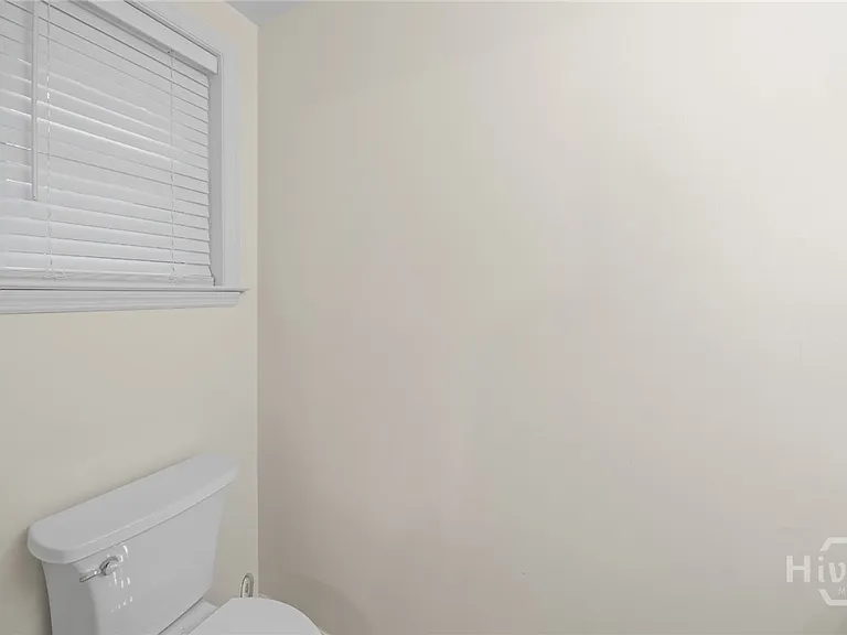 527 Red Oak Dr — Photo 18