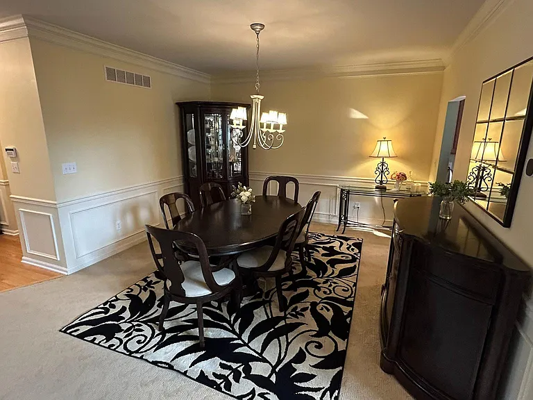 19 Wharton Dr — Photo 6