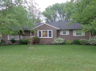 725 Gail Dr, Hermitage, PA 16148