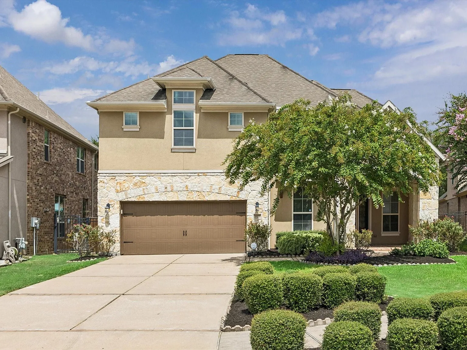 4 bed, 3.5 bath, 3338 sqft, $3,495 — Photo 3