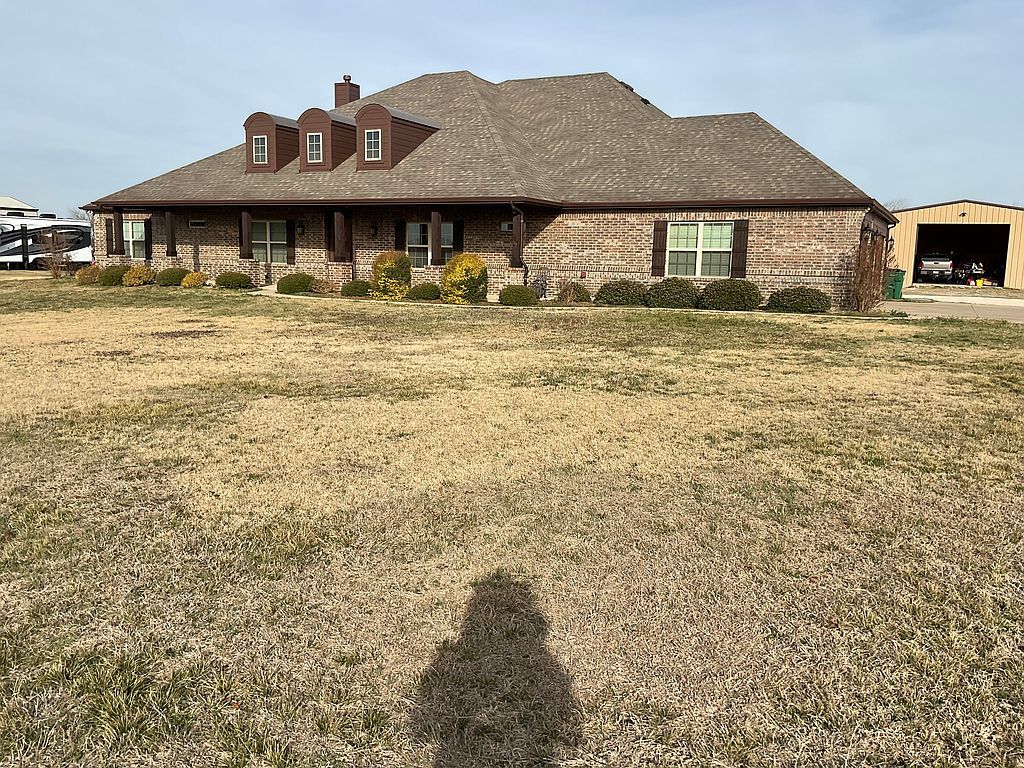 11200 Lakecrest Dr - Property Image