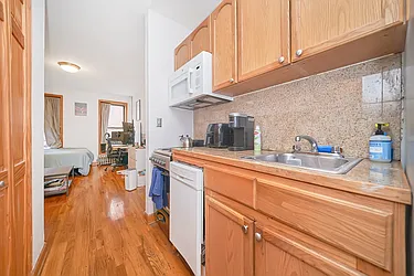Rented by Living New York